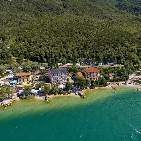 Albergo Campeggio Bommartini Malcesine Exterior photo